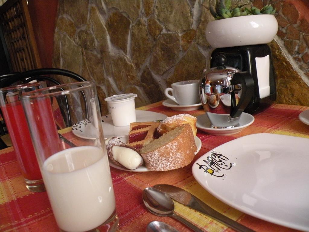 Josef Bed & Breakfast 3*